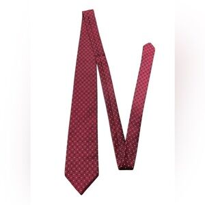 Brooks Brothers Red Navy White Square Pattern Tie